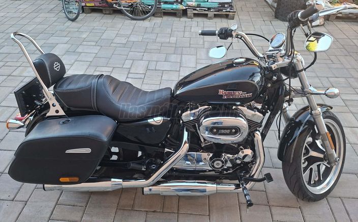 HARLEY-DAVIDSON SPORTSTER