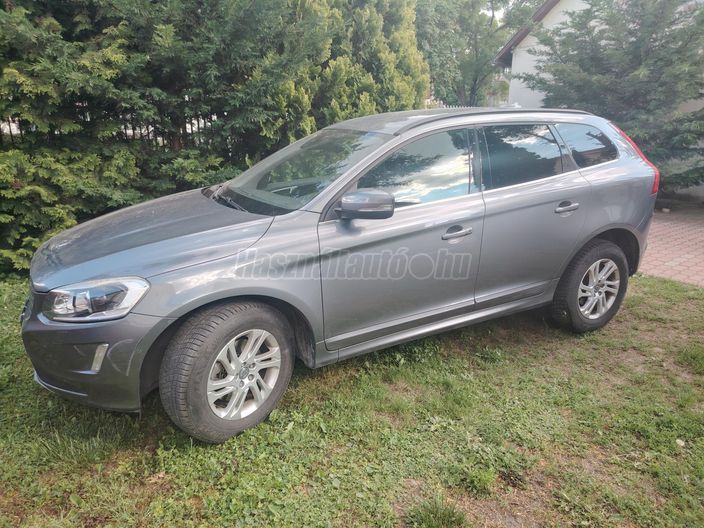 VOLVO XC60 2.0 D [D4] Kinetic FWD