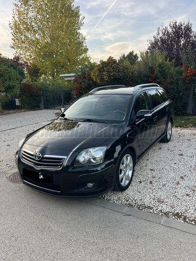 TOYOTA AVENSIS Wagon 2.0 Sol Plus