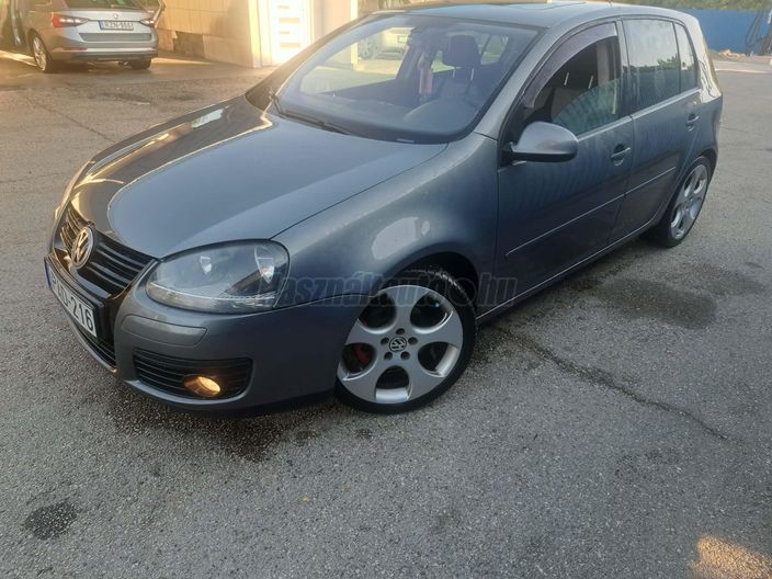 VOLKSWAGEN GOLF V 2.0 PD TDI Sportline