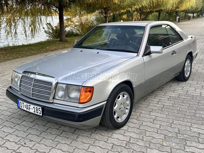 MERCEDES-BENZ 300 CE