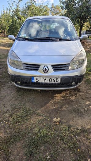 RENAULT SCENIC