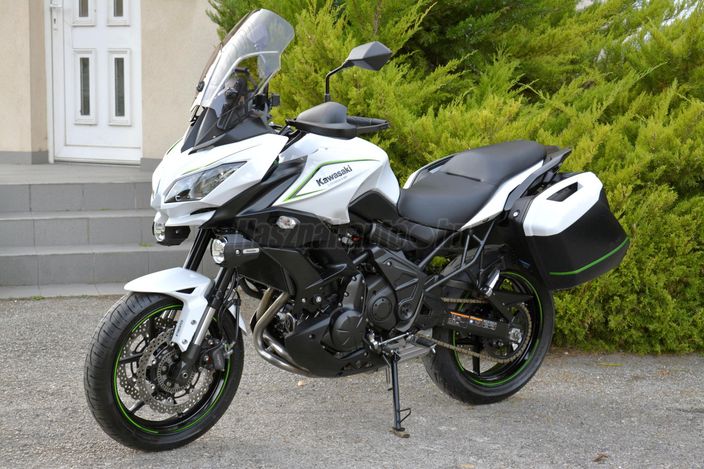KAWASAKI VERSYS 650