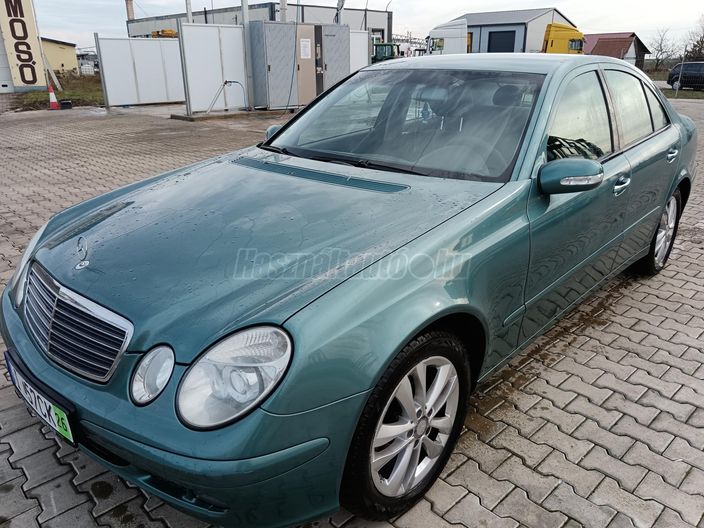 MERCEDES-BENZ E 200 Kompr. Avantgarde