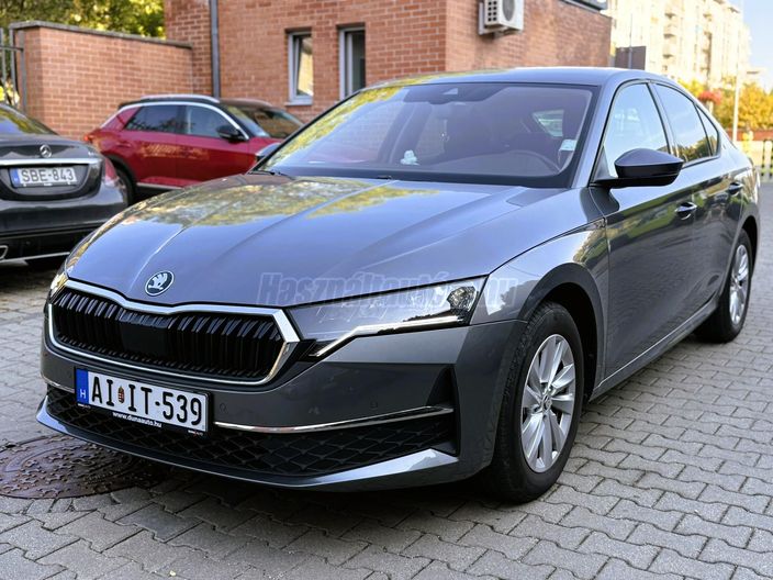 SKODA OCTAVIA 1.5 TSI ACT Joy
