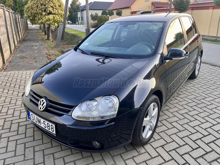 VOLKSWAGEN GOLF V 1.9 PD TDI Trendline