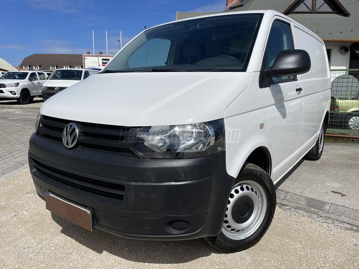 VOLKSWAGEN TRANSPORTER T5