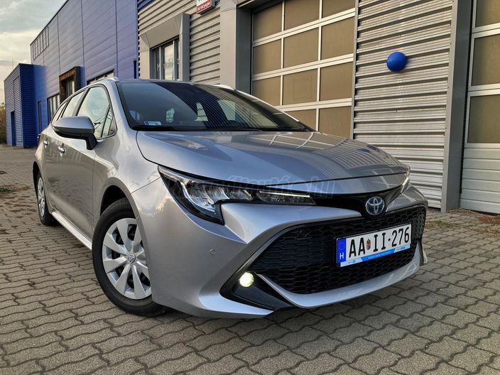 TOYOTA COROLLA Touring Sports 1.8 Hybrid Comfort Business e-CVT
