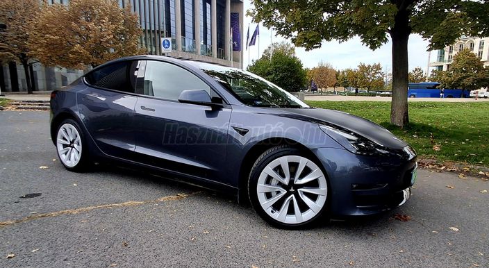 TESLA MODEL 3 Long Range AWD (Automata)