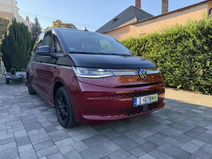 VOLKSWAGEN MULTIVAN 2.0 TDI DSG RT (7 személyes )