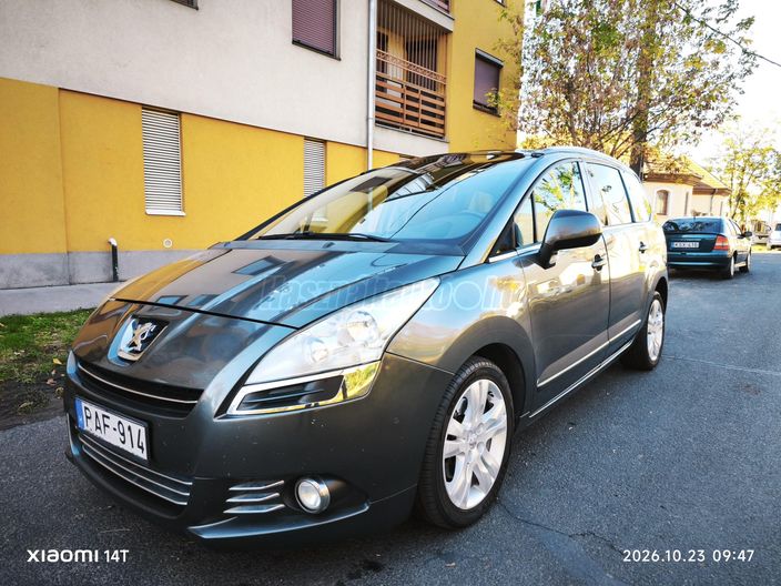 PEUGEOT 5008 2.0 HDi Active
