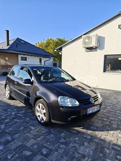 VOLKSWAGEN GOLF V 1.9 PD TDI Comfortline