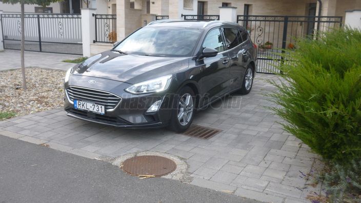 FORD FOCUS 1.5 EcoBlue Titanium