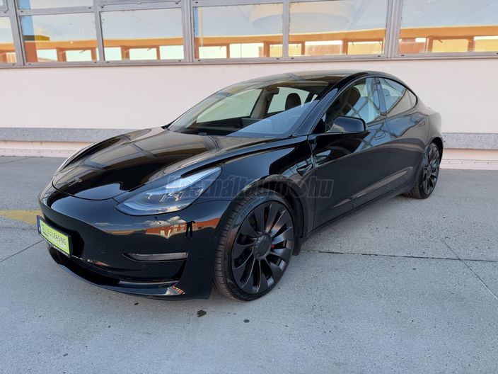 TESLA MODEL 3 Performance AWD (Automata)