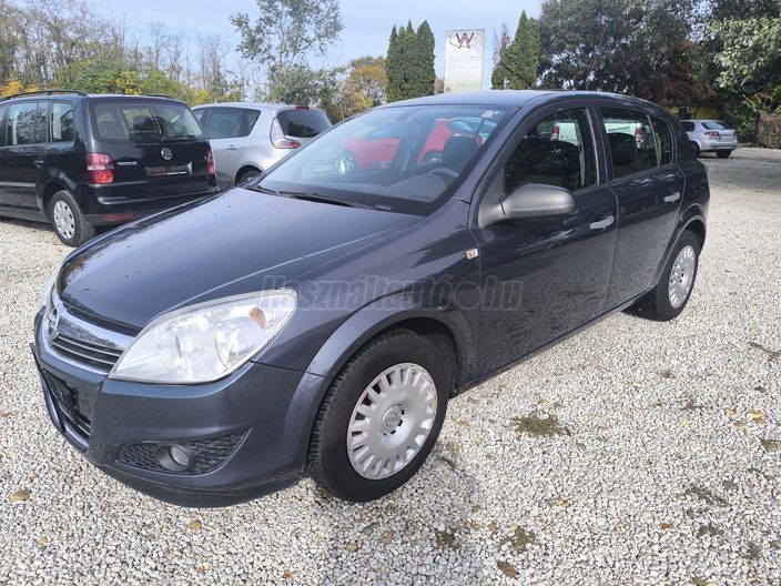 OPEL ASTRA H 1.6 Essentia