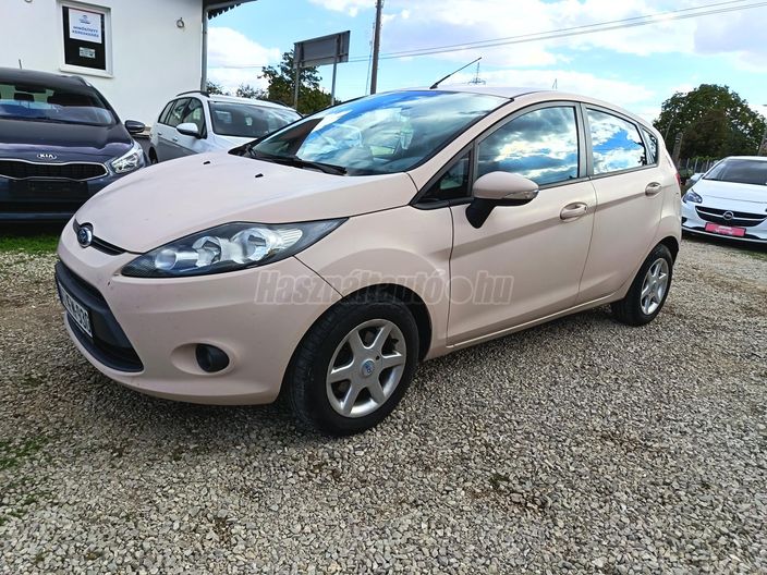 FORD FIESTA 1.4 Ghia