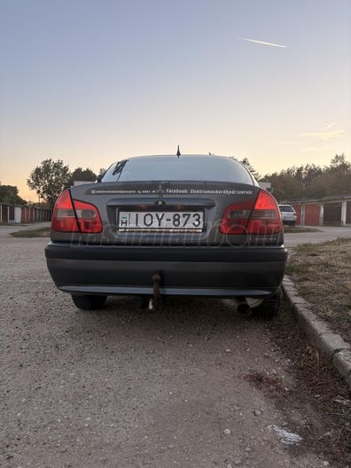 MITSUBISHI CARISMA 1.6 Classic Klima