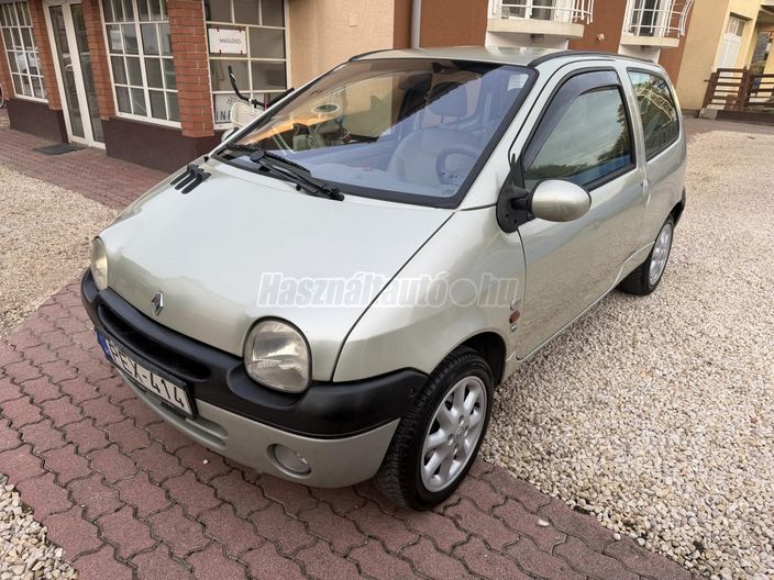 RENAULT TWINGO 1.2 16V Initiale