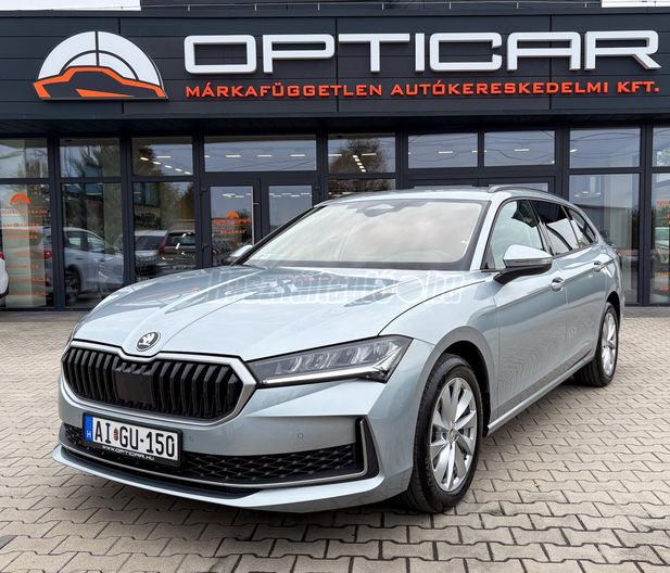 SKODA SUPERB Combi 2.0 TDI SCR Selection DSG