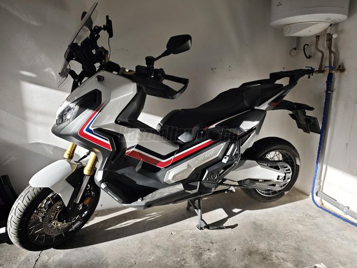 HONDA X-ADV