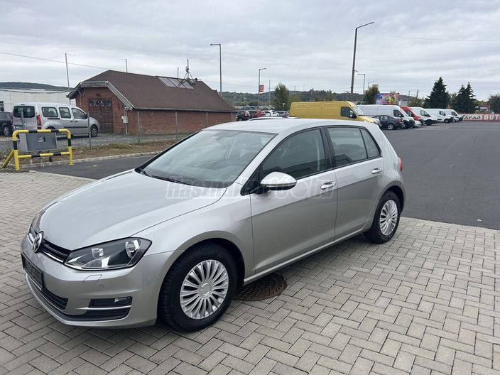 VOLKSWAGEN GOLF VII 1.2 TSi BMT Trendline