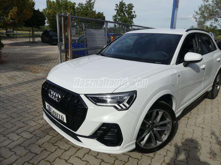 AUDI Q3 Sportback 45 TFSI e S line S-tronic