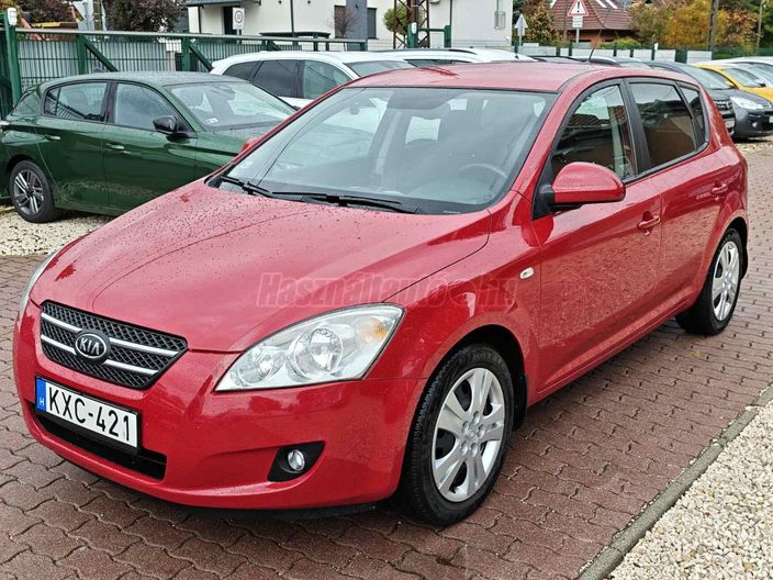 KIA CEE'D 1.6 EX (Automata)