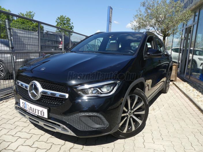MERCEDES-BENZ GLA 250 e EQ Power Progressive Line 8G-DCT
