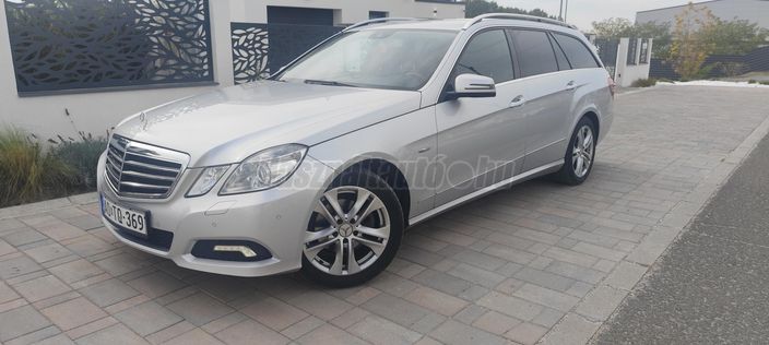 MERCEDES-BENZ E 220 CDI T BlueEFFICIENCY Avantgarde