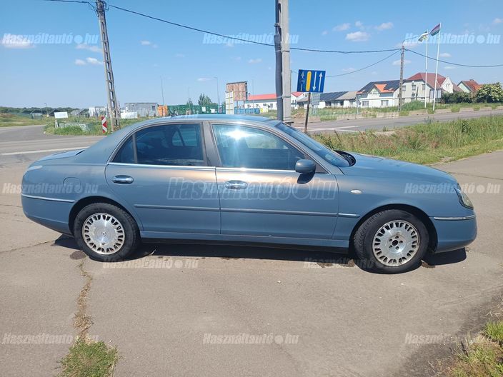 LANCIA THESIS 2.4 JTD Emblema