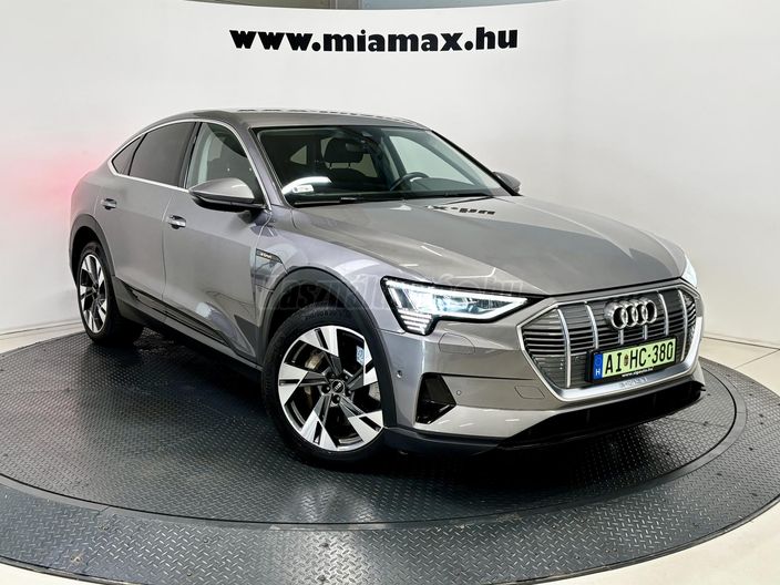 AUDI E-TRON Sportback 50 Basis quattro (Automata)