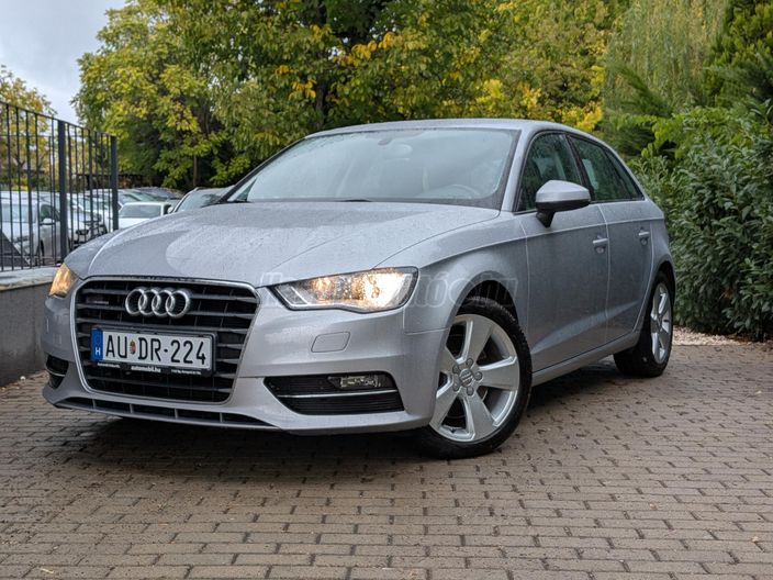 AUDI A3 Sportback 2.0 TDI Ambition quattro S-tronic