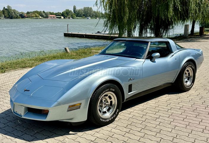 CHEVROLET CORVETTE