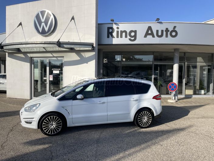 FORD S-MAX 1.6 EcoBoost Titanium