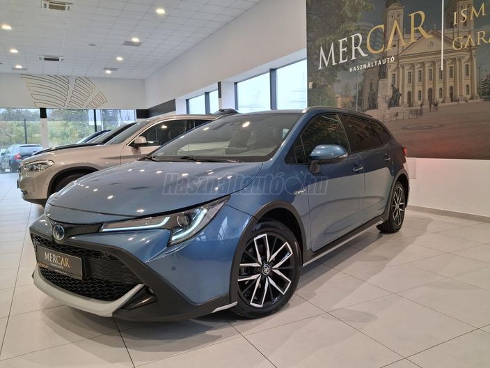 TOYOTA COROLLA Touring Sports 1.8 Hybrid Trek e-CVT