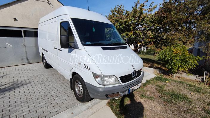 MERCEDES-BENZ SPRINTER 316 CDI 903.671