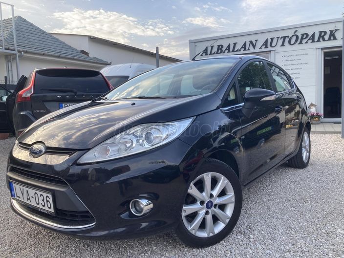 FORD FIESTA 1.4 Titanium