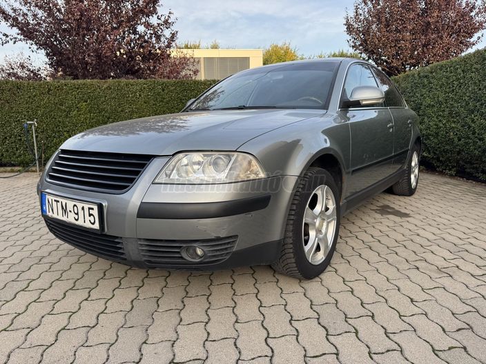 VOLKSWAGEN PASSAT 1.9 PD TDI Highline Business
