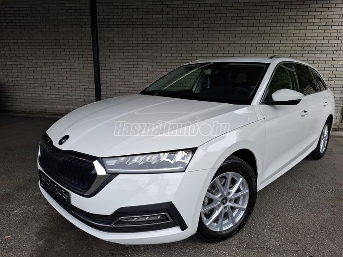 SKODA OCTAVIA Combi 2.0 TDI SCR Style