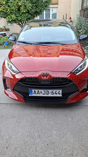 TOYOTA YARIS 1.5 VVT-i Comfort Style Tech