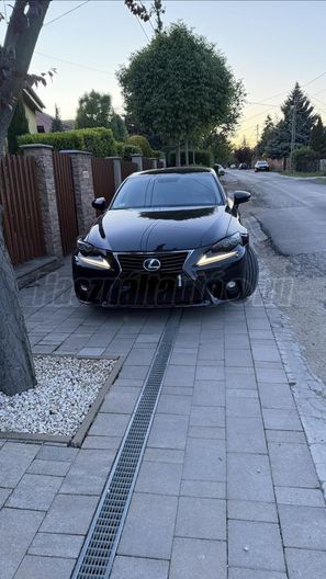 LEXUS IS 300h Executive Navi CVT