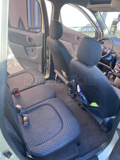 TOYOTA YARIS VERSO 1.4 D Terra