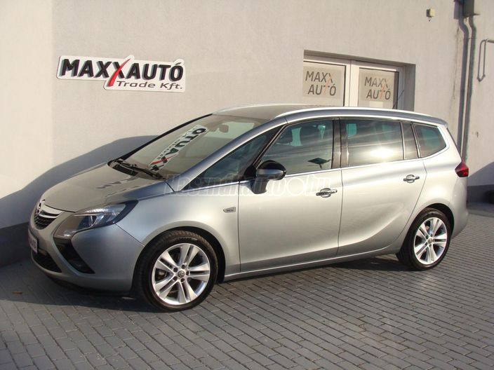 OPEL ZAFIRA TOURER 2.0 CDTI Cosmo