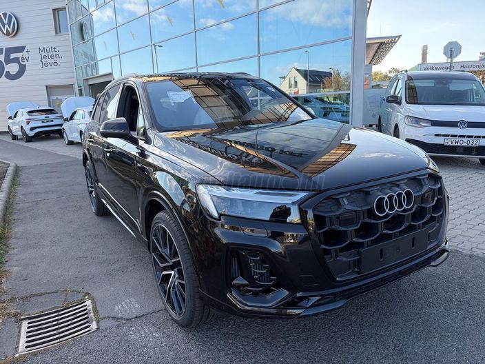 AUDI Q7 55 TFSI e S line quattro Tiptronic ic
