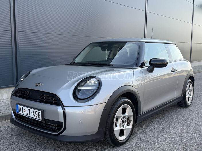 MINI COOPER 1.5 DKG
