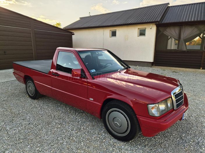 MERCEDES-BENZ 190 D 2.5
