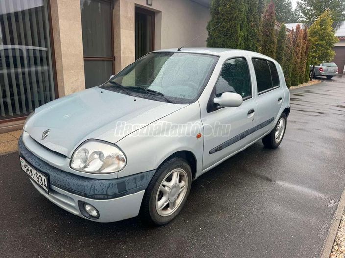 RENAULT CLIO 1.2 16V Authentique