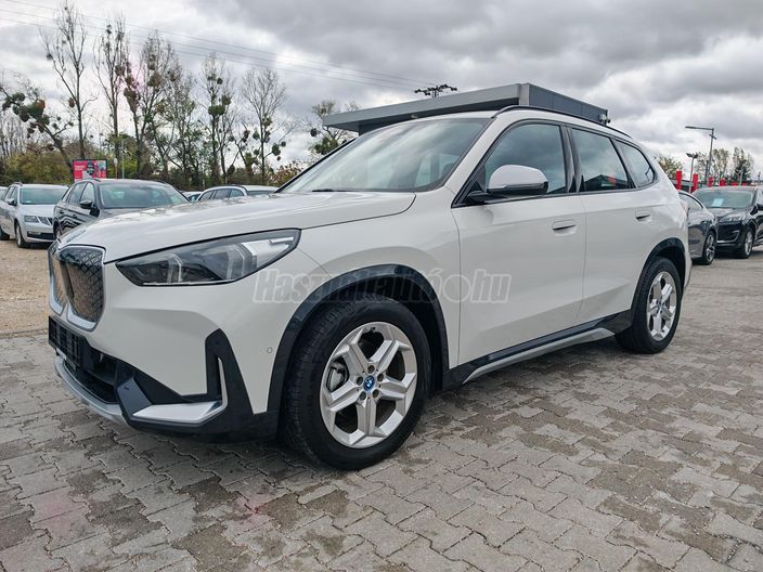 BMW IX1 eDrive20 xLine 64,8kWh