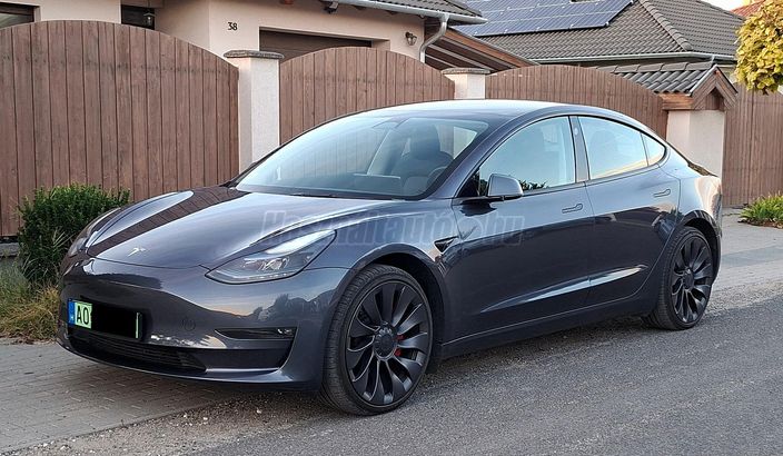 TESLA MODEL 3 Performance AWD (Automata)