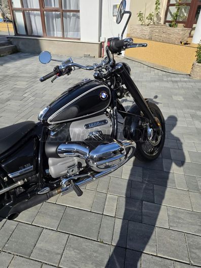 BMW R 18